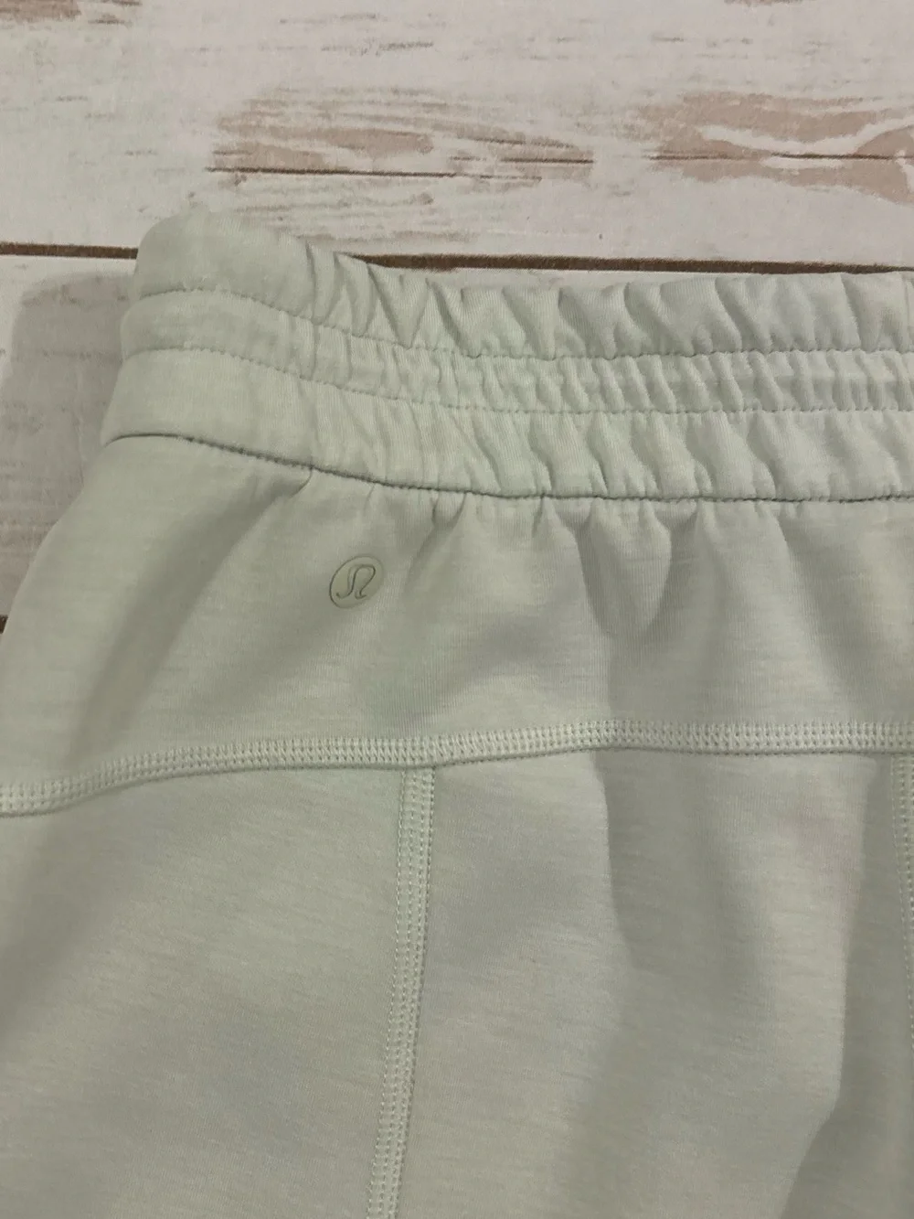 Lululemon Women’s Softstreme High-Rise Short 3.5